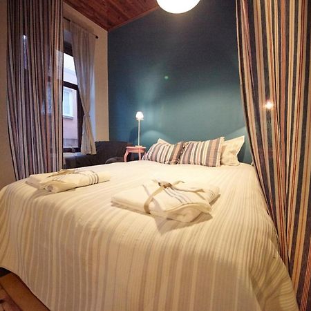 Apartamento Studio At The Heart Of Taksim Estambul Exterior foto