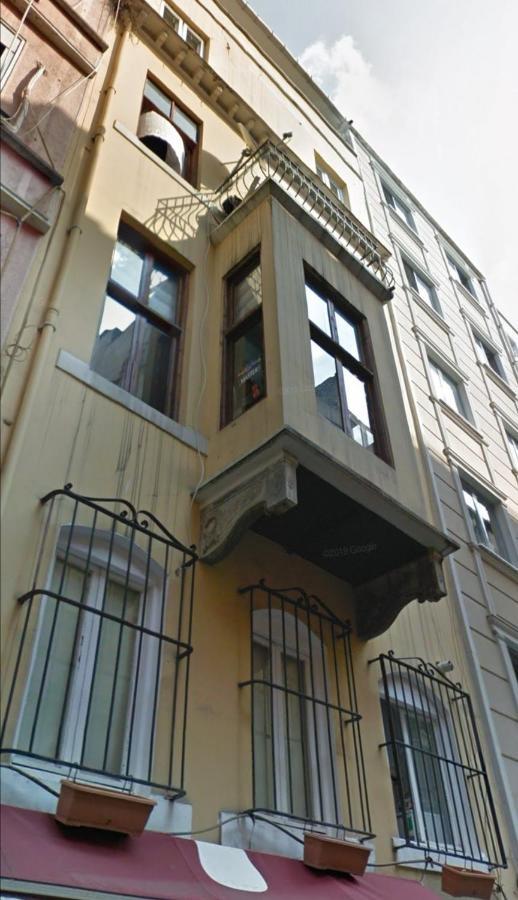 Apartamento Studio At The Heart Of Taksim Estambul Exterior foto